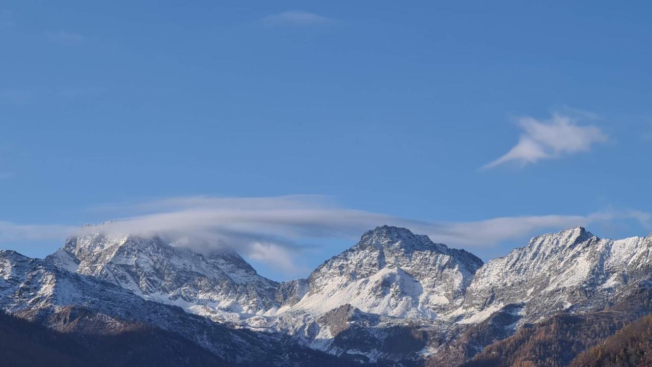 Independent Chalet With Breathtaking View Villar Pellice Esterno foto